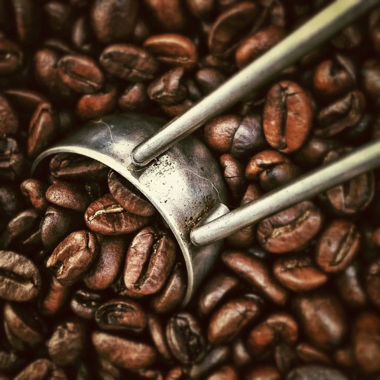 Wie viele Kaffeebohnen braucht man pro Tasse Kaffee?